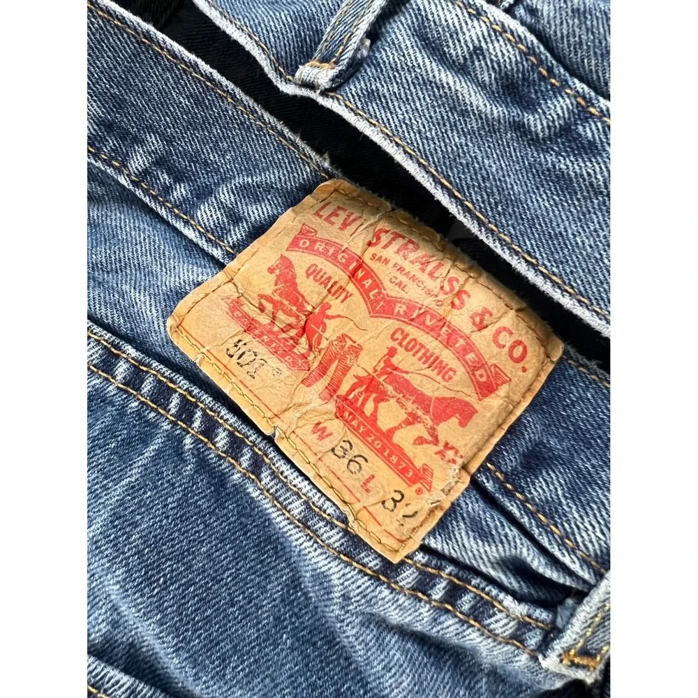 Levis 501‎ Original Mens Straight Leg Button Fly Medium Wash Blue Jeans 36x32